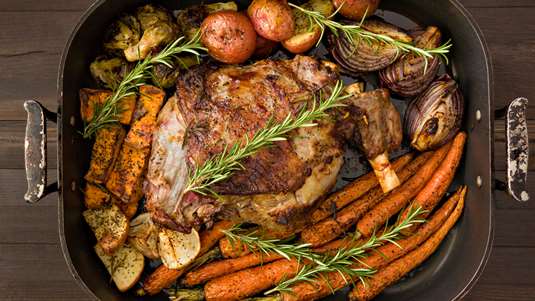 Κατσικάκι στη Λαδόκολλα