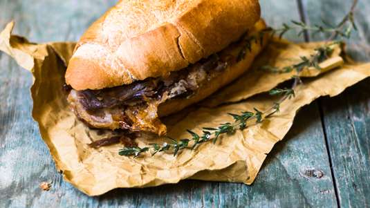 Σάντουιτς Bifana