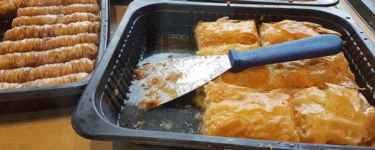 ΧΡΥΣΟ ΓΑΛΑΚΤΟΜΠΟΥΡΕΚΟ