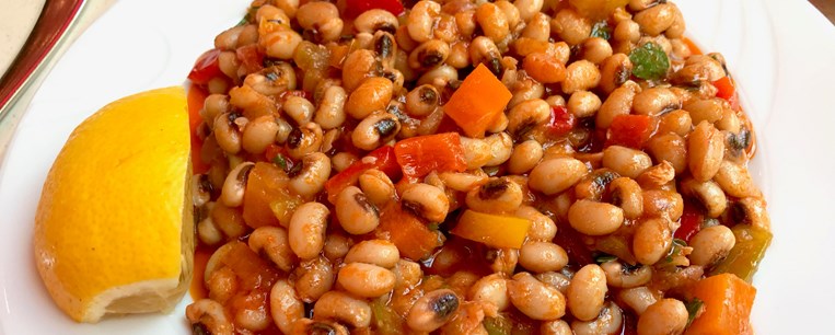 ΜΑΥΡΟΜΑΤΙΚΑ ΚΟΚΚΙΝΙΣΤΑ ΜΕ ΛΑΧΑΝΙΚΑ