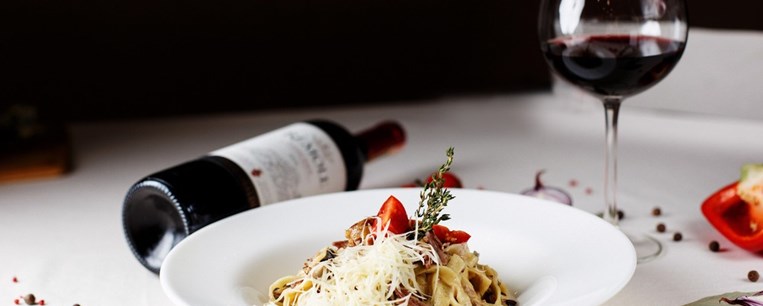 Πάστα και κρασί: μια σχέση αγάπης