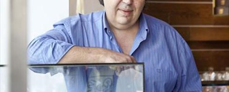 Χρήστος Μπιτσακτσής: Μέλισσα, μέλισσα...