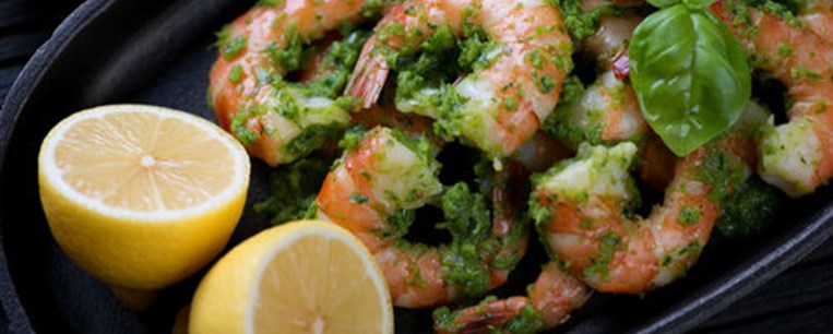 Γαρίδες με σάλτσα chimichurri (τσιμιτσούρι)