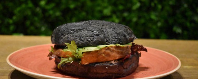 Burger με σολομό