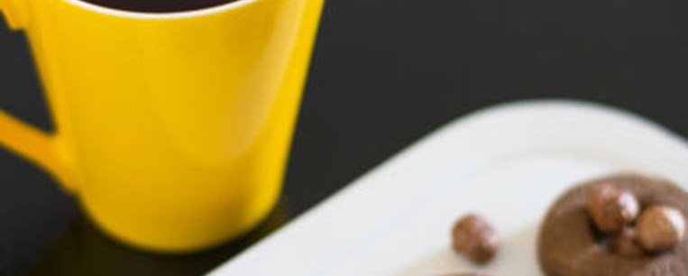 Κουλουράκια με φουντούκια και καφέ