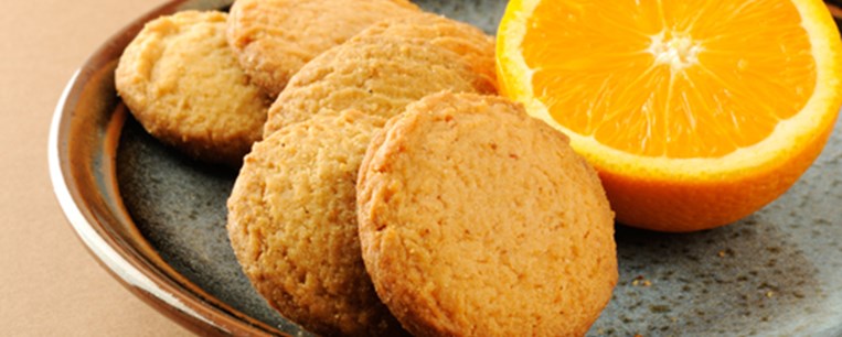 Μπισκότα πορτοκαλιού με μαστίχα