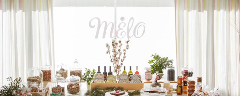 Γλυκά με σπιτική αύρα από το «mέlo little bakery»