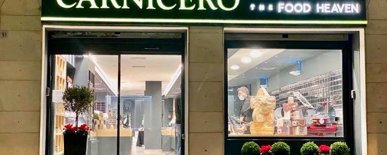 Το Carnicero κατέβηκε Κολωνάκι!