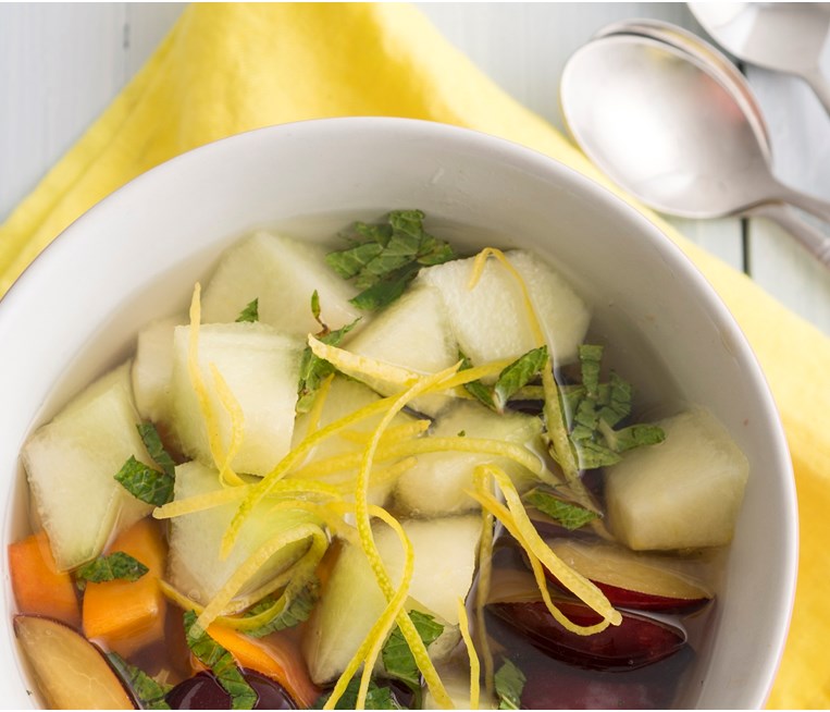 ΚΑΛΟΚΑΙΡΙΝΗ ΦΡΟΥΤΟΣΑΛΑΤΑ