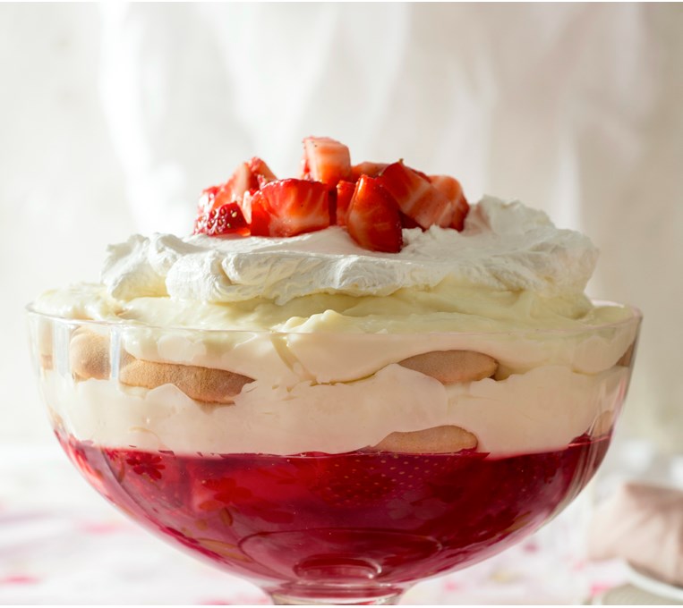 ΑΝΟΙΞΙΑΤΙΚΟ ΓΛΥΚΟ ΜΕ ΖΕΛΕ ΚΑΙ ΦΡΑΟΥΛΑ