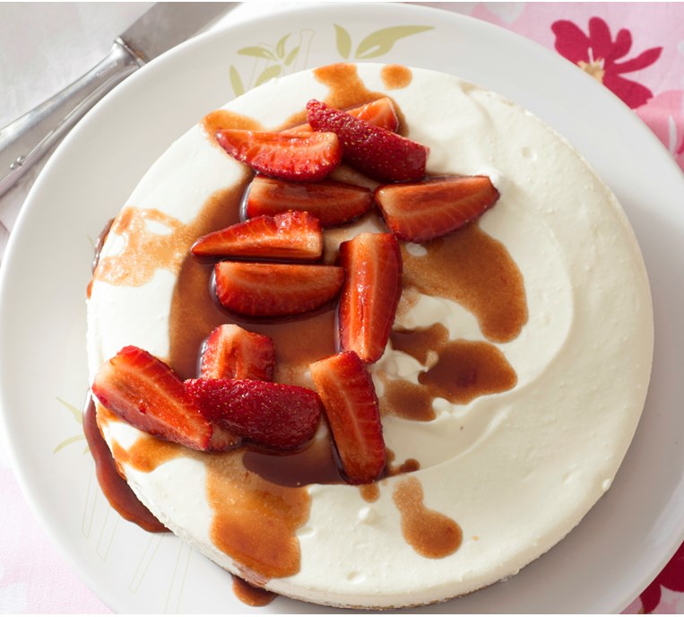 ΤΣΙΖΚΕΪΚ ΜΕ ΑΝΘΟΤΥΡΟ ΚΑΙ ΦΡΑΟΥΛΕΣ